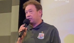 B体育官方入口-斯卢茨基：为上一场比赛失利向大家致歉 最后7场联赛定会竭尽全力